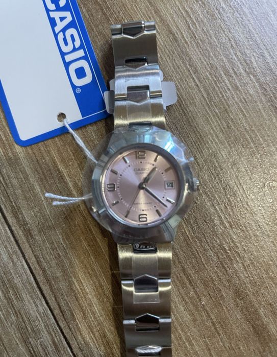 Часи casio жіночі