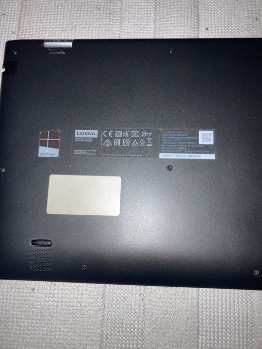 Lenovo Yoga 310 (hibrido)