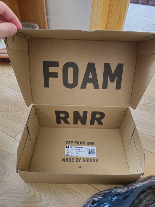 Yeezy Foam Runner MX Cinder 43