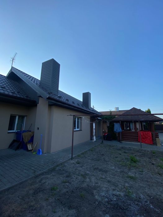 Оренда будинку по вул Володимирська для пари або дівчат