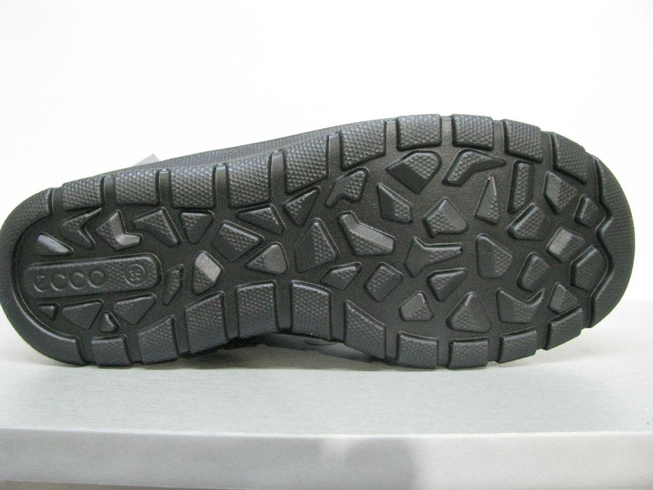 Ботинки ECCO  BABETT BOOT 215583/02001