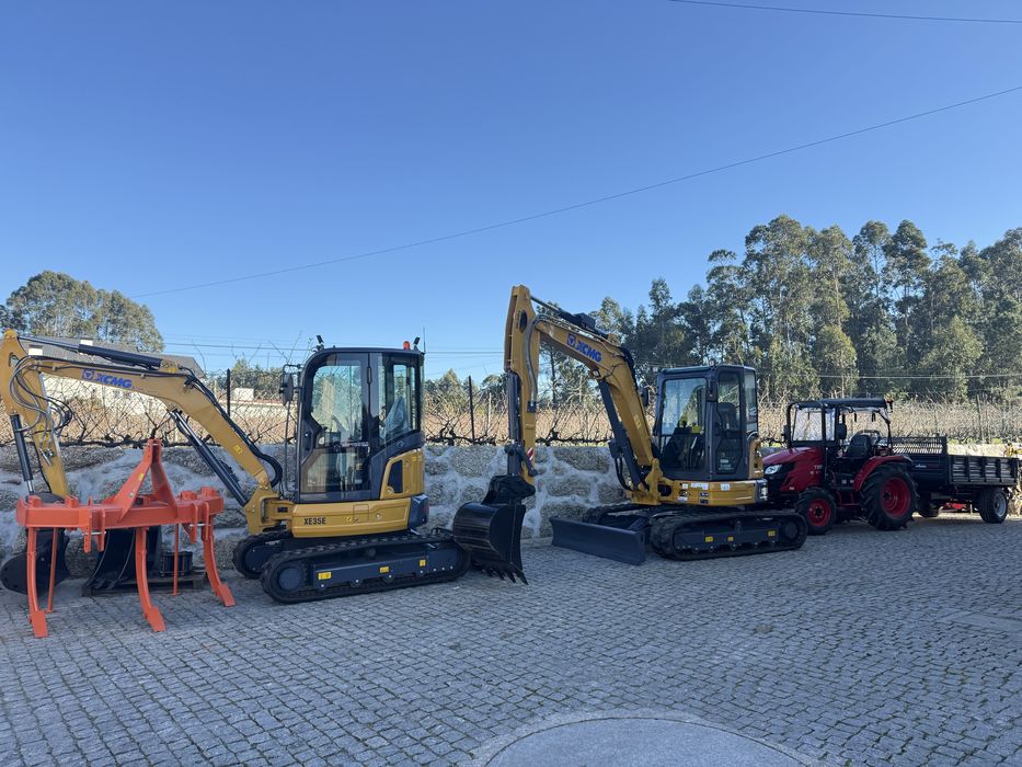 Servico de tratores e maquinas