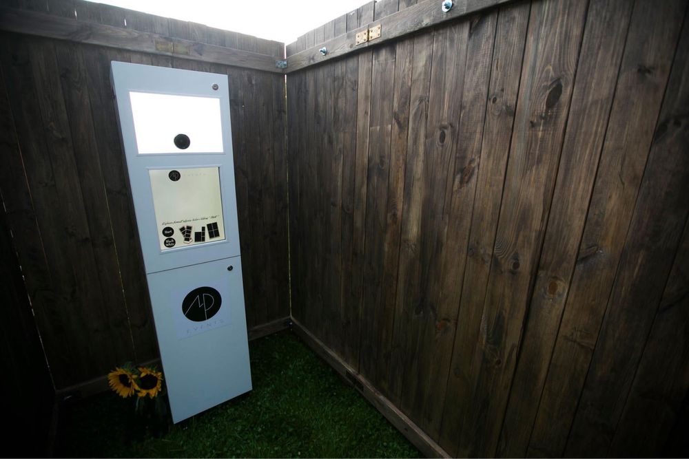 Fotobudka klasyczna, pełny zestaw DWIE OBUDOWY : drewniana i namiot