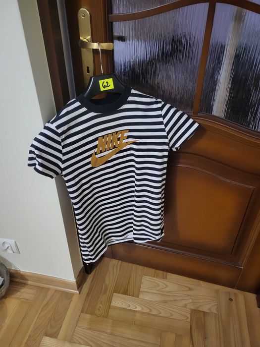 Bluzki rozne modele