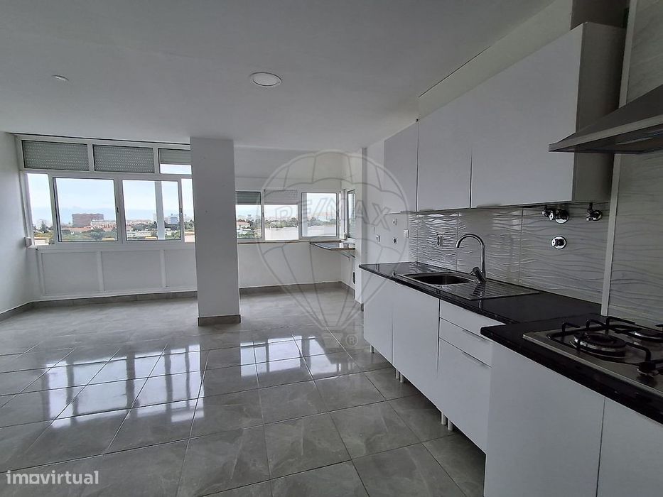 Apartamento T3 para venda — Oeiras E São Julião Da Barra, Paço De Arcos E Caxias, Lisboa
