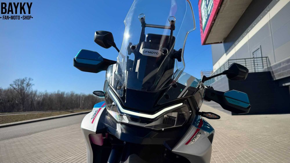 Мотоцикл CFMOTO 800MT-X