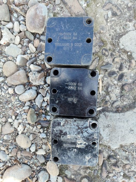 Кнопка ПКЕ 212 220 500в 6А