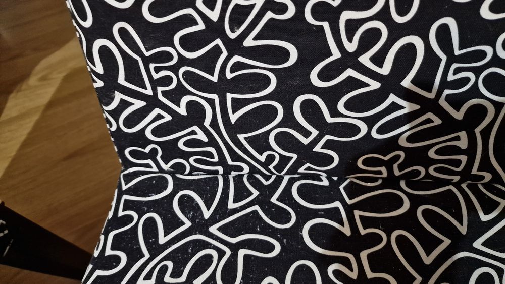 Cadeiras Ikea modelo Nills64729618168963124