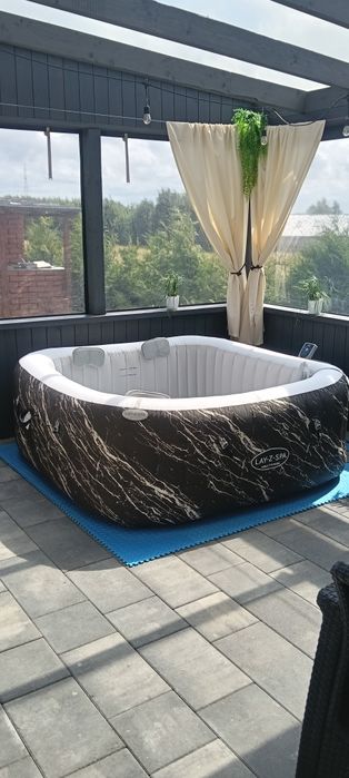 Jacuzzi Bestway 6001F stan idealny