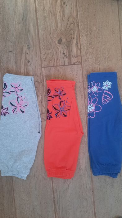 Paka ubrań dla dziewczynki na lato rozm.104.