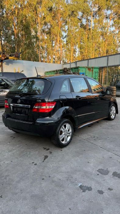 Para peças MERCEDES-BENZ Classe B (W245)