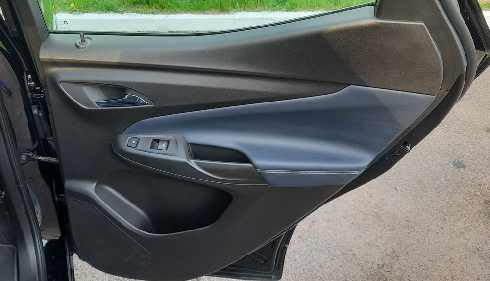 Chevrolet Bolt EUV  2023р Premier