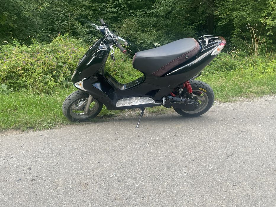 Sprzedam skuter kymco 50/70 opis