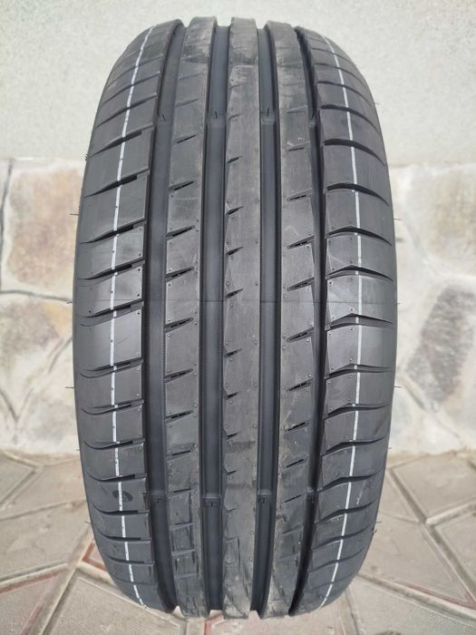 Шини 225/45R18	Triangle	TH202	95Y XL | нові літні 4шт