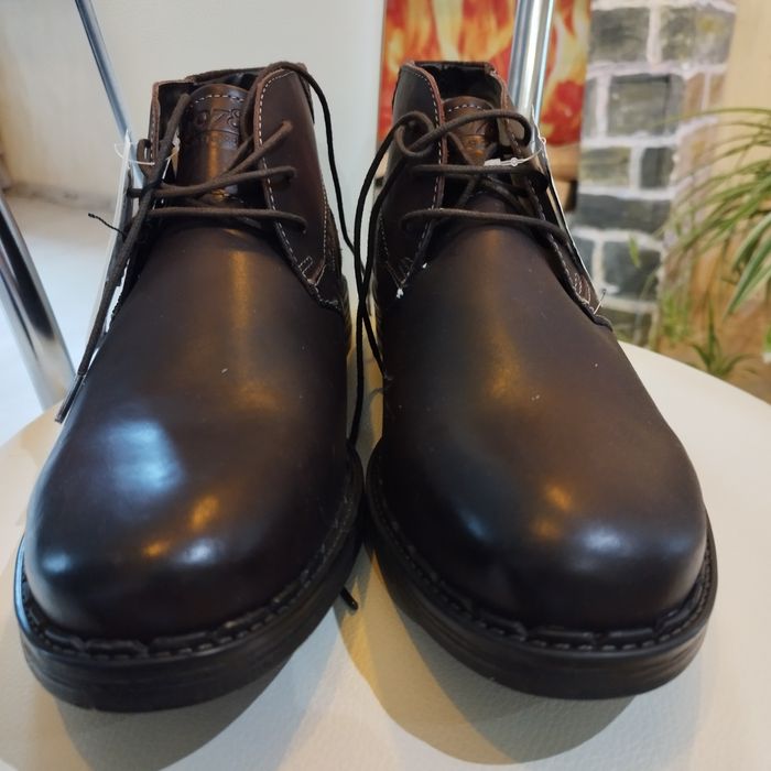 Шкіра,чоловічі черевики.