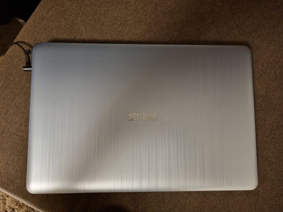 Ноутбук ASUS VivoBook Max X541SC (X541SC-DM108D) Silver SSD