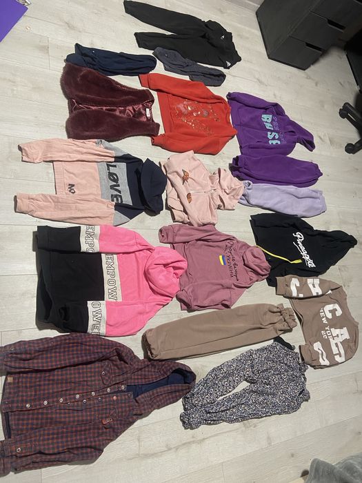 Одяг для дівчинки