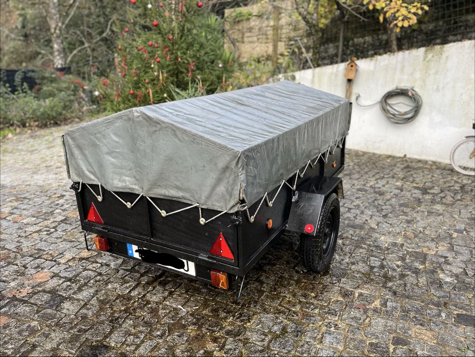 Atrelado 750kg como novo