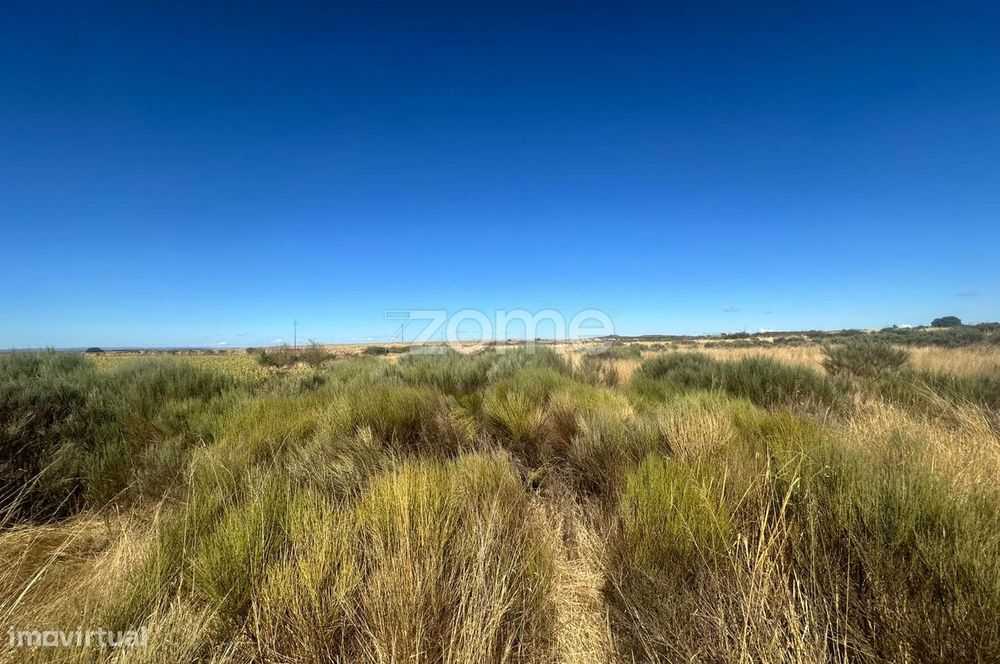 Terreno para Construção de 6.700 m²
