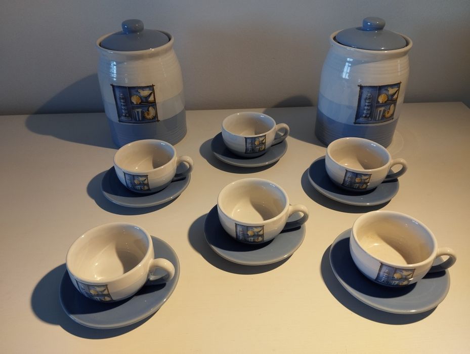 Gray tableware set with headlights447453806997032961