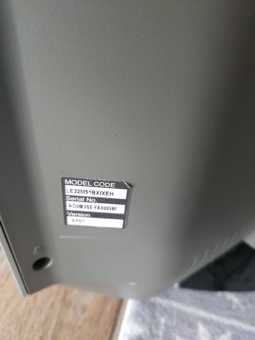 Telewizor Samsung 32 cale LE32M51B HDMI + Pilot Retro Gaming