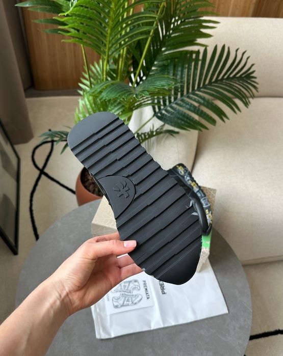 р36-40 Жіночі Кросівки Premiata Lander Total Black/Grey leather