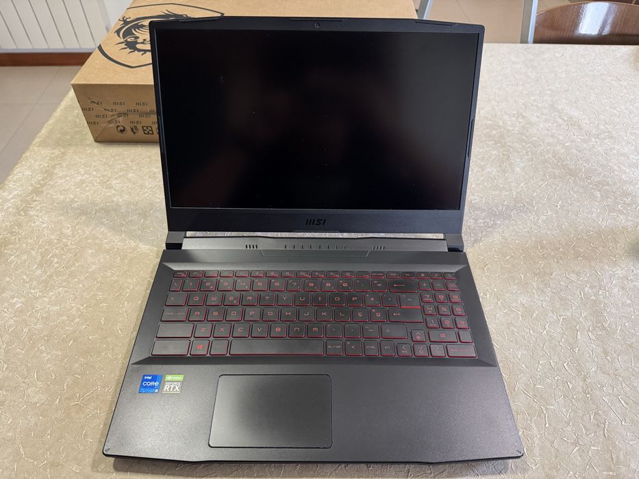 MSI Katana GF66 11UC | i5-11400H | RTX 3050 | 8GB RAM | 500GB SSD