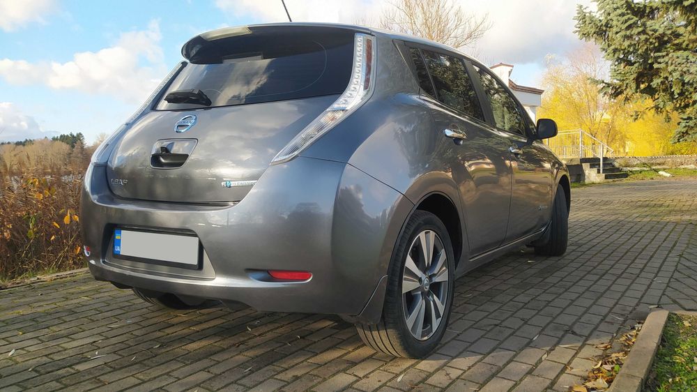 Nissan Leaf 2014