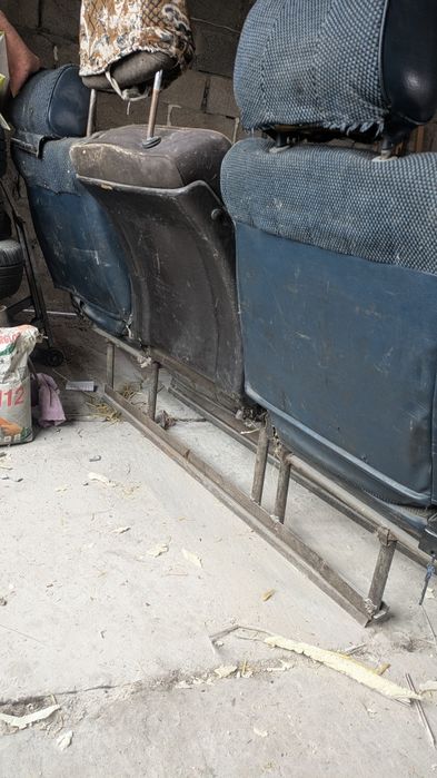 Сидушки в бус  ..2 шт по 3