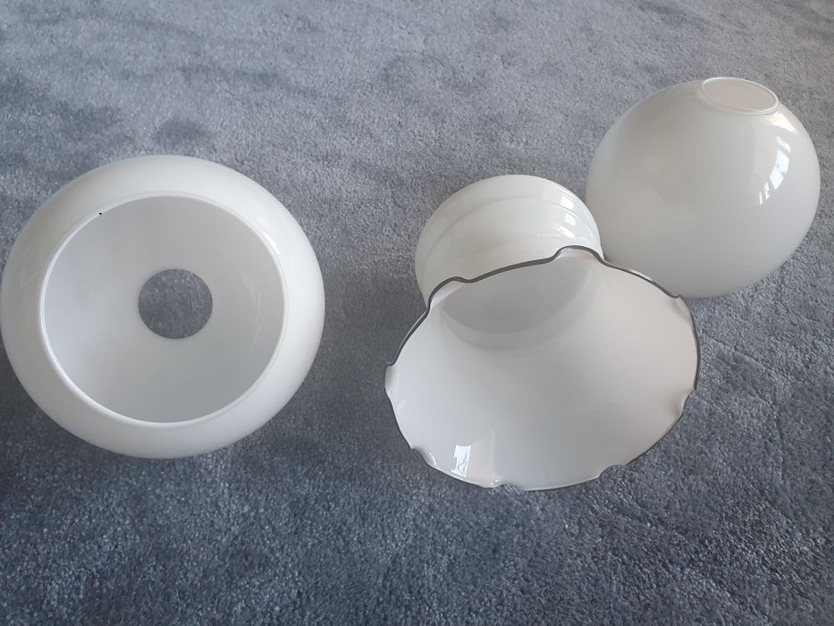 Klosz klosze kolor mleczny