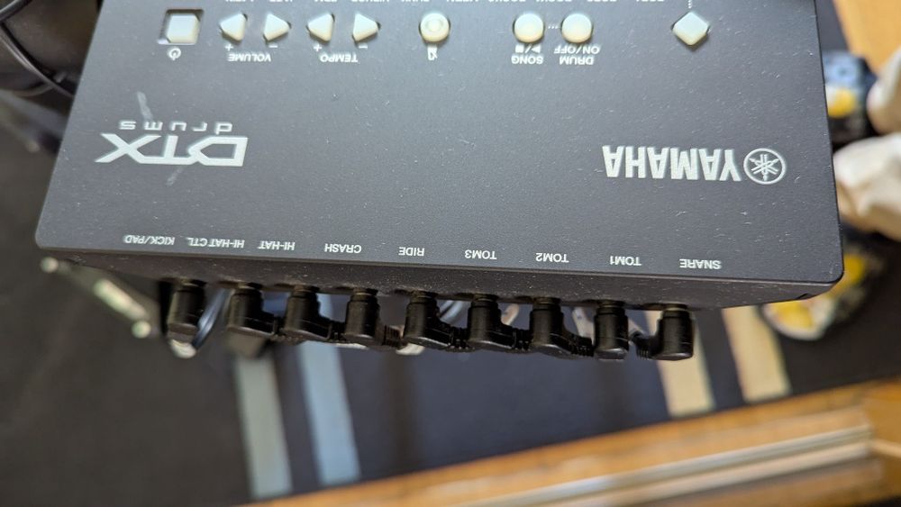 Batería Electrónica Yamaha DTX452K