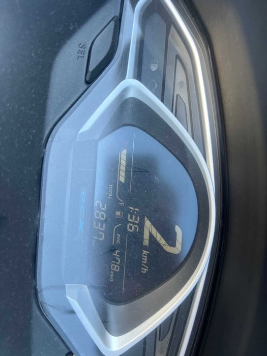 Honda PCX 125 - Como nova, apenas 2800kms