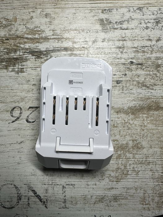 Аккумулятор MAKITA 18V 2AH