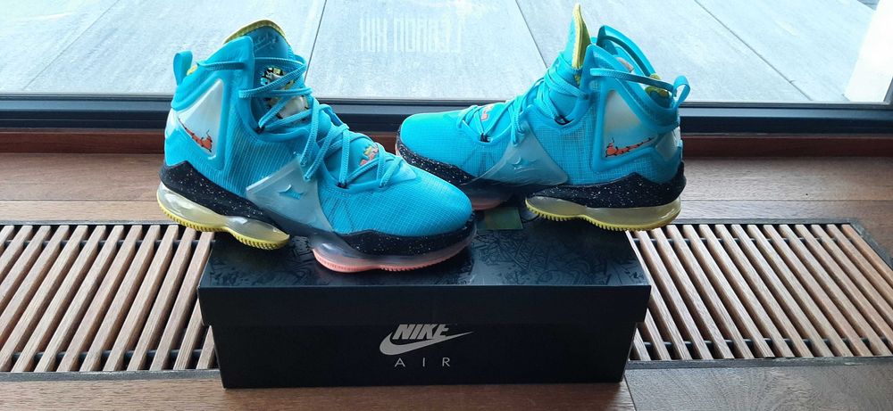 Nike Lebron XIX Christmas buty do gry w kosza, koszykówkę, unikat, EUR45, UK10 nowe, nieużywane