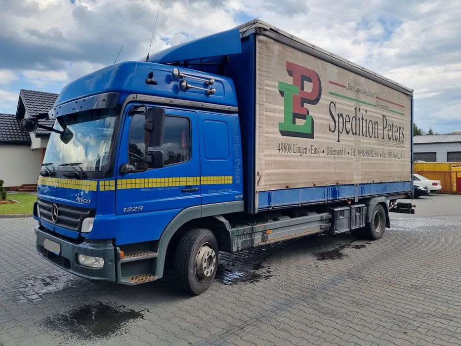 Mercedes-Benz Atego 1229