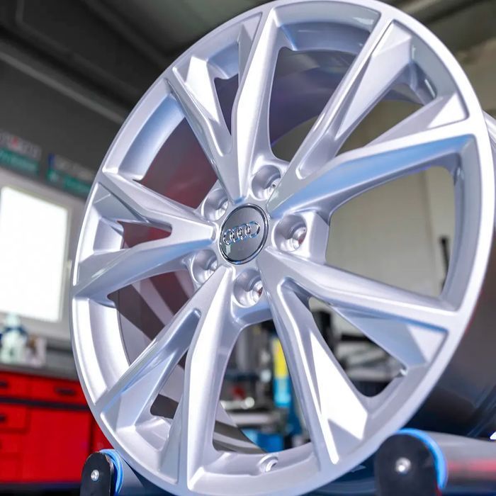 FABRYCZNIE NOWE Oryginalne Felgi Audi 18" A3 A4 A6 A8 Q2 Q3 TT