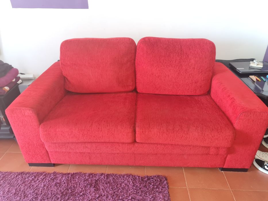 Sofá cama vermelho