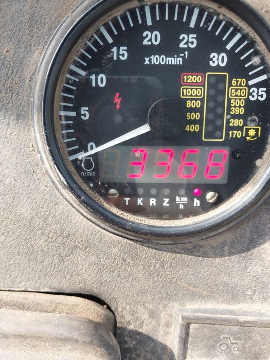Ciągnik MTZ Belarus 920