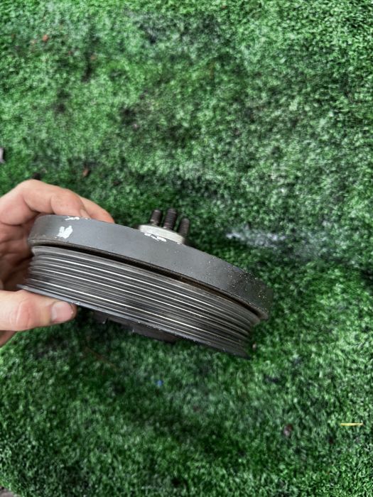 Шків демфер BMW N47 f30f10e90e84e60