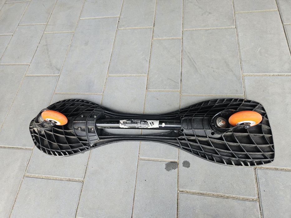 Deskorolka dwukołowa