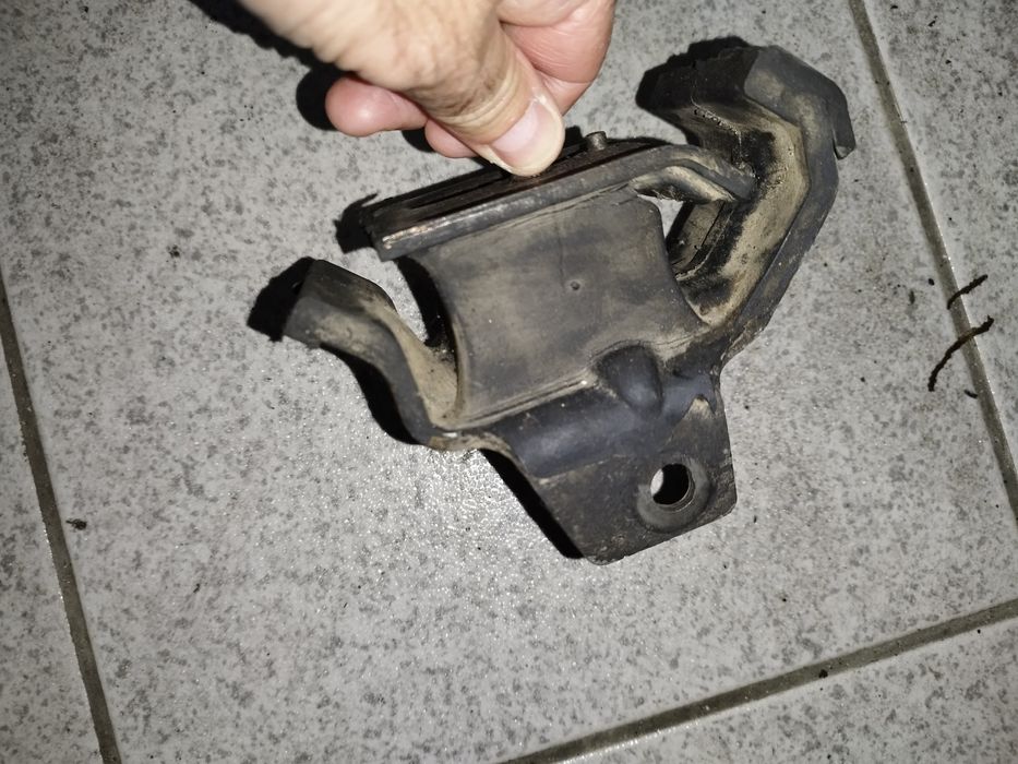 Nissan Terrano 2 Ford Maverick vários