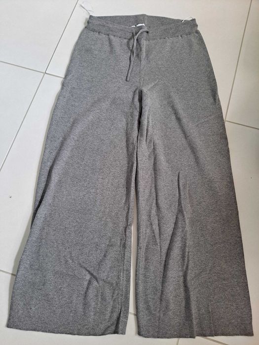 Spodnie damskie swetrowe 35