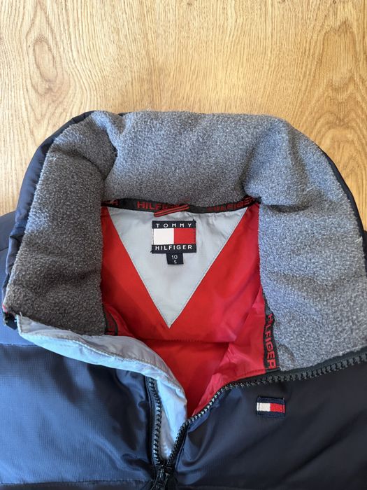 Жилетка Tommy Hilfiger (size S)