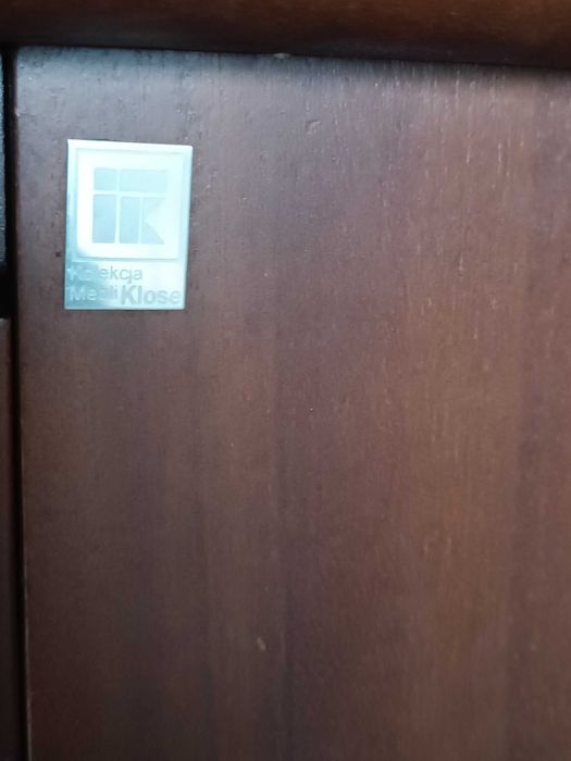 Biurko gabinetowe Klose z litego drewna