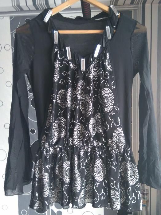 Блузка с оборкой