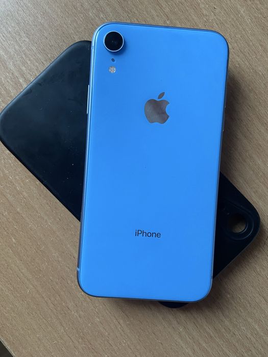 Айфон Xr/64/84% в хорошем состоянии