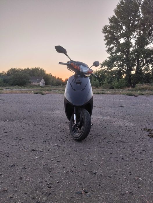 Скутер Suzuki Lets 2