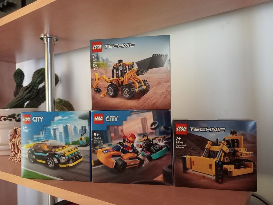 Продаю конструктор Lego разные