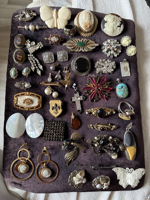 Винтажные брошки. Бижутерия . Брошки.