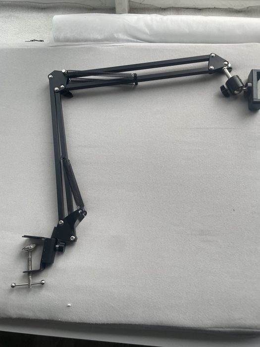 Настільний тримач для телефону